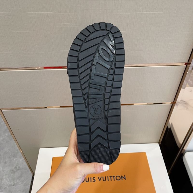 Louis Vuitton Slippers